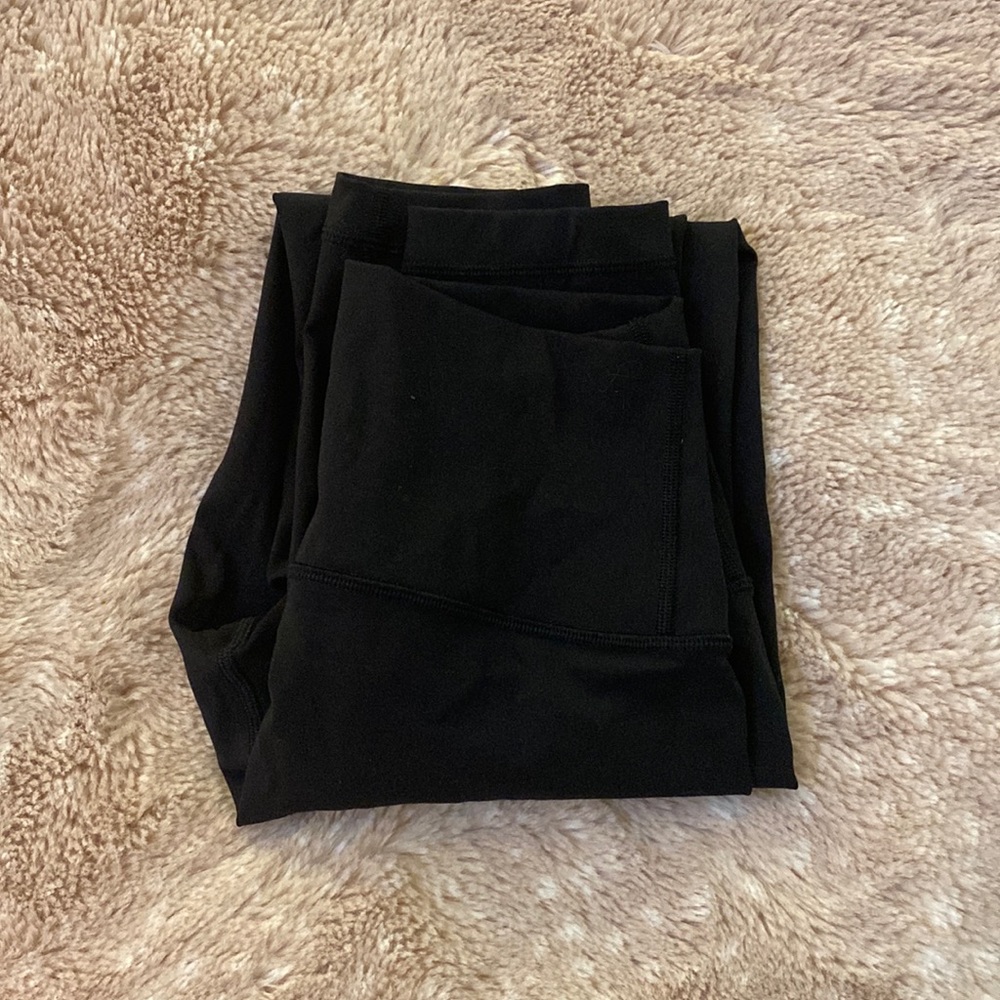 black lululemon wunder under leggings 25 inch